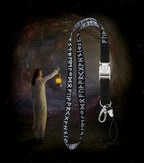 Runen Schlüssenband mit Thorhammer eingewebtes 24er Futhark